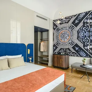 https://moments.inbudapesthotels.com